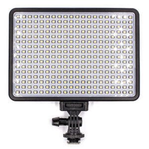  7 - Накамерне світло PowerPlant LED 320l LED320I