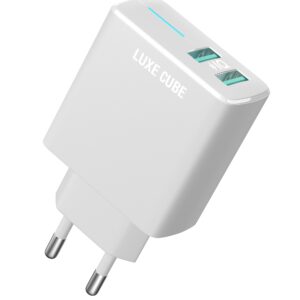  1 - Зарядний пристрій Luxe Cube 2USB 12W Smart White (4826986900792)